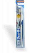 ORALB CROSSACTION SPAZZ 40M - Gruppofarmastore.it