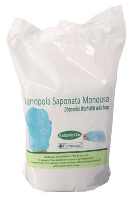 MANOPOLA MONOUSO PER LAVAGGI PARZIALI COMPOSTA DA UNA SPUGNA IN POLIESTERE SAPONATA E DA UN DRAPPO IN TESSUTO NON TESSUTO SENZA RISCIACQUO DETERGENTE A PH ISOCUTANEO - Gruppofarmastore.it