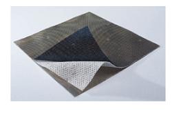 MEDICAZIONE A BARRIERA ANTIMICROBICA MULTISTRATO CON NANOCRISTALLI DI ARGENTO 5X5CM 5 PEZZI - Gruppofarmastore.it