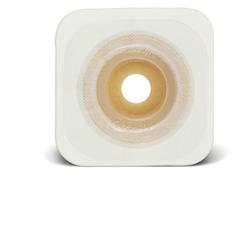 PLACCA CONVESSA MODELLABILE CON BARRIERA PROTETTIVA CON IDROCOLLOIDI E SUPPORTO MICROPOROSO CON SISTEMA DI AGGANCIO ADESIVO RIPOSIZIONABILE ESTEEM SYNERGY 33/45MM 5 PEZZI - Gruppofarmastore.it