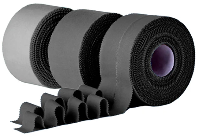 CURAMED FISIOTAPE NERO 1 PEZZO - Gruppofarmastore.it